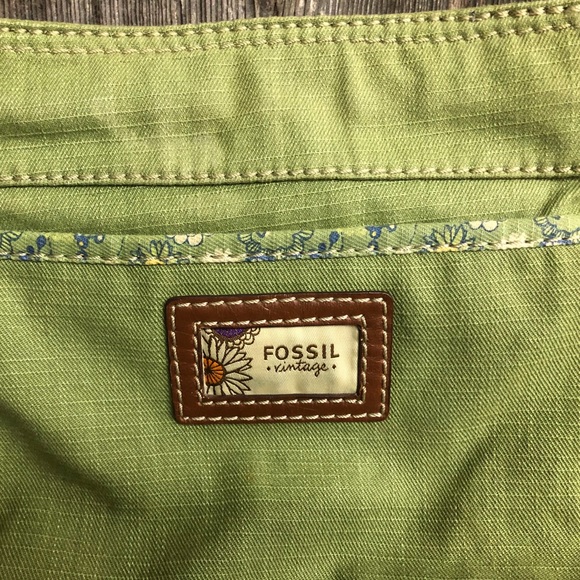 Fossil Vintage Green Crossbody Purse - Picture 2 of 9